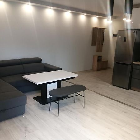 Nowoczesny Apartament Z Duzym Tarasem, 2 Pokoje Szczecinek Eksteriør billede